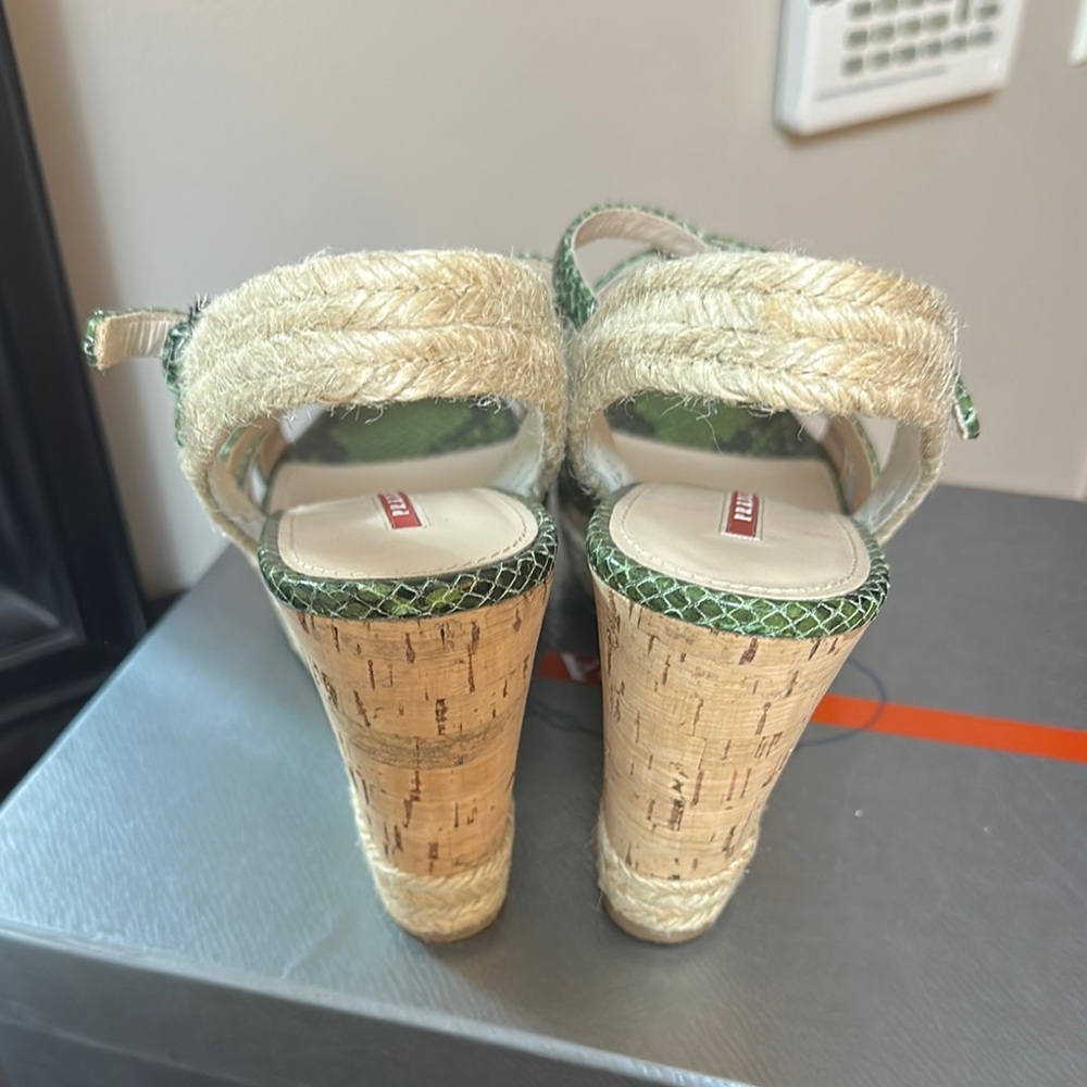Prada Green Snakeskin Women's Sandals - Picture 3 of 7